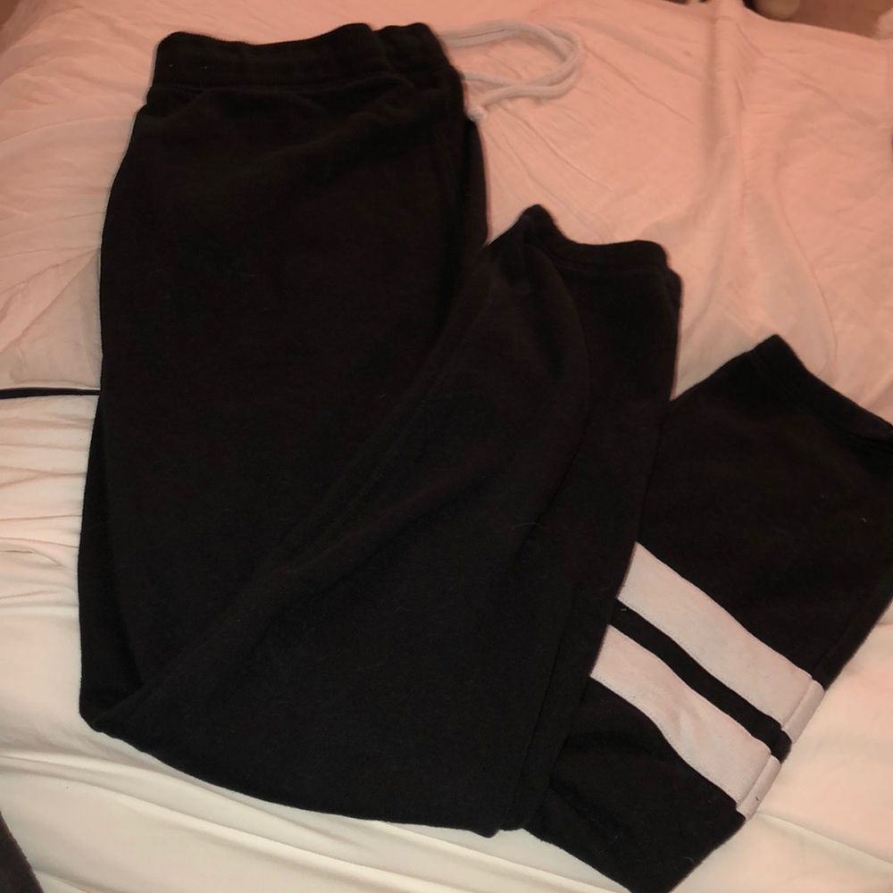 A&F Navy and White Sweats